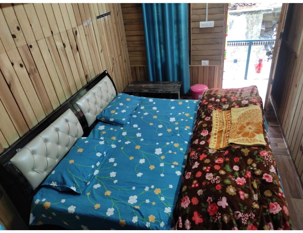 Sandeep Stay, Homestay *